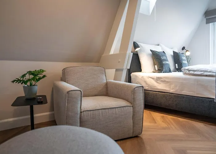 Limehome The Hague Keizerstraat